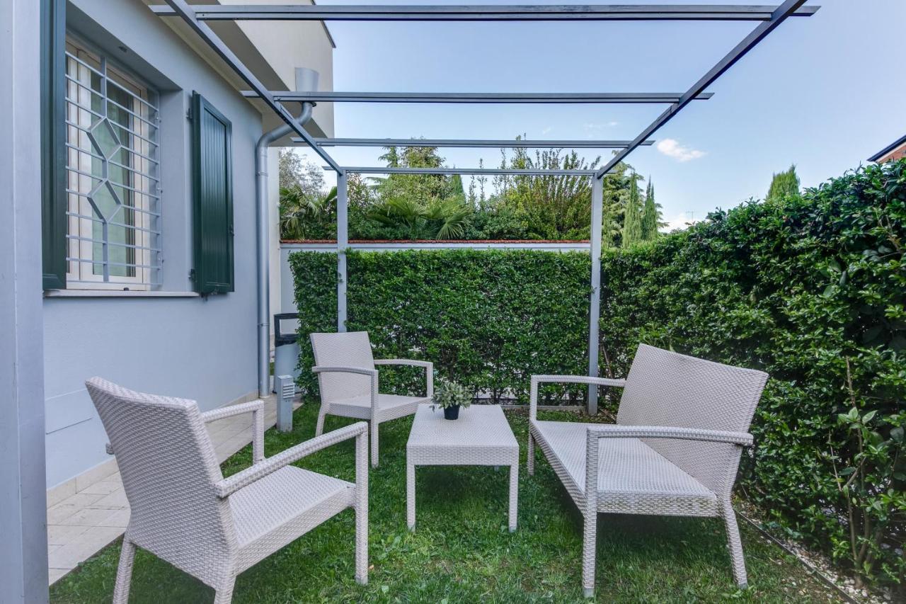Casa Bonotto Διαμέρισμα Ντεζεντσάνο ντελ Γκάρντα Εξωτερικό φωτογραφία
