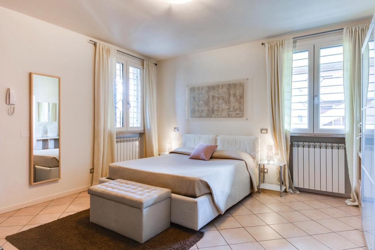 Casa Bonotto Διαμέρισμα Ντεζεντσάνο ντελ Γκάρντα Εξωτερικό φωτογραφία